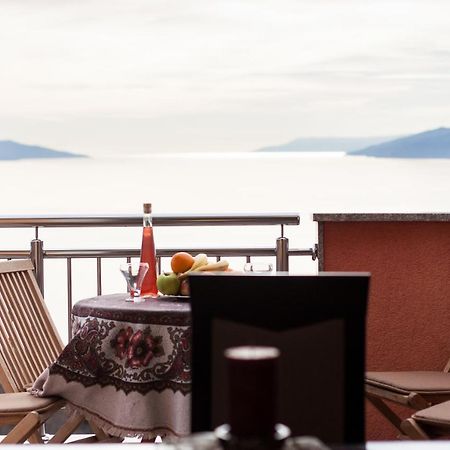Apartments Adria Blue Кастав Екстер'єр фото