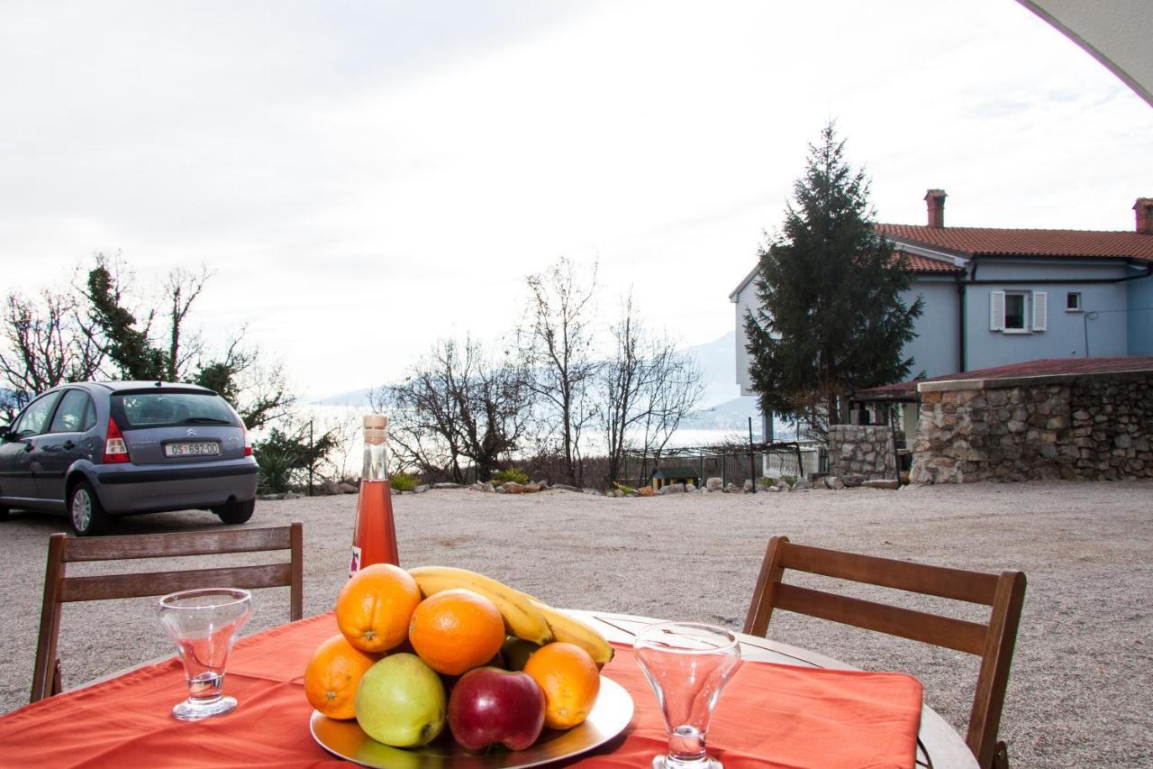 Apartments Adria Blue Кастав Номер фото